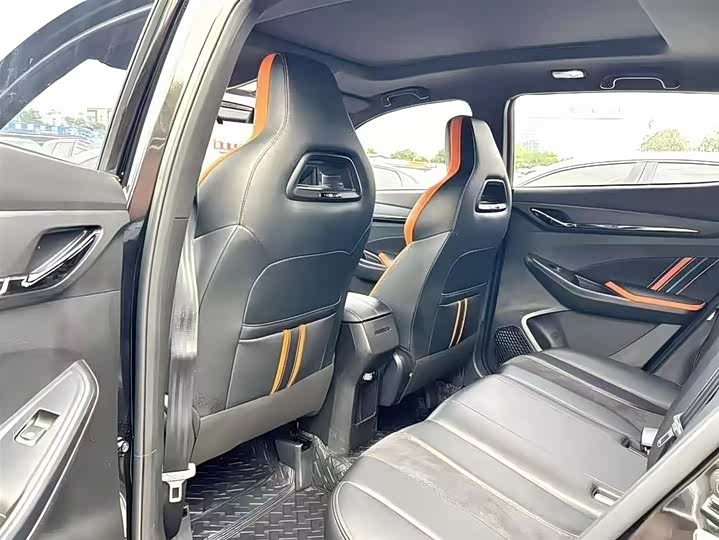 Фото 9 - Changan Oshan X5