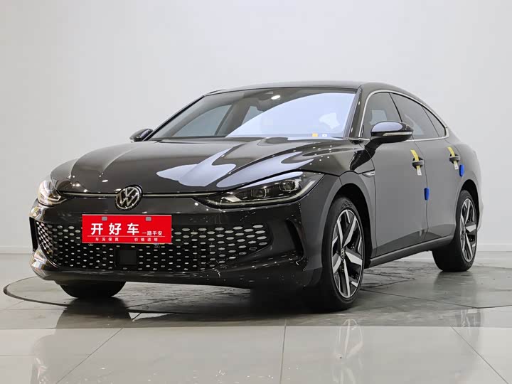 Фото 1 - Volkswagen Lamando L