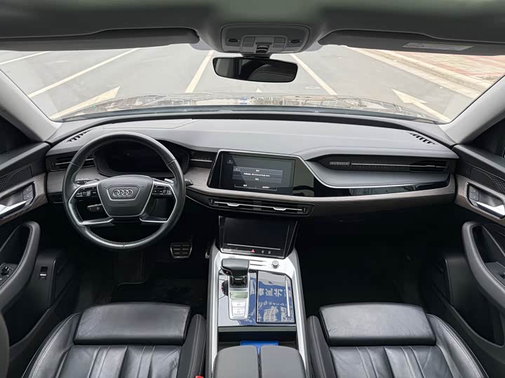 Фото 5 - Audi Q6