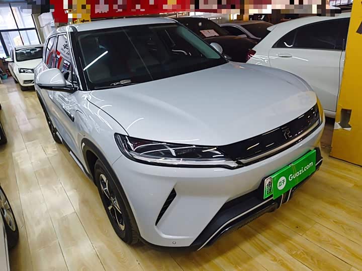 Фото 4 - BYD Yuan Up