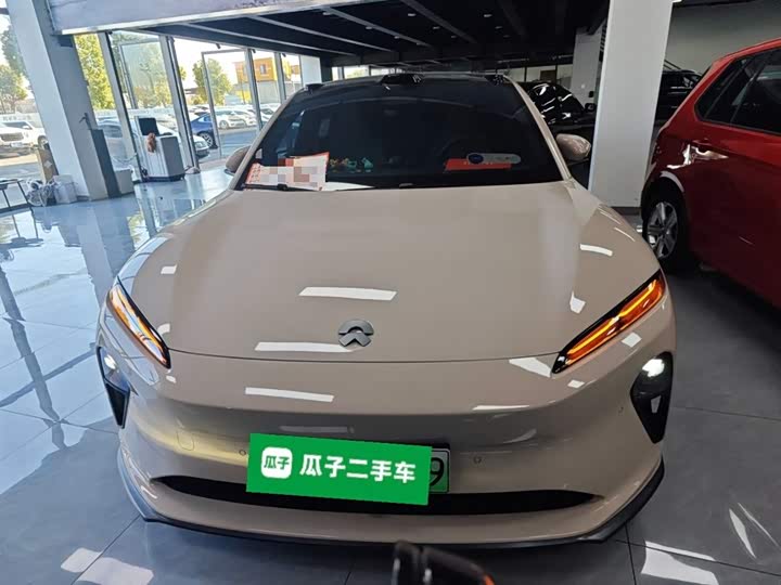 Фото 3 - Nio ET5