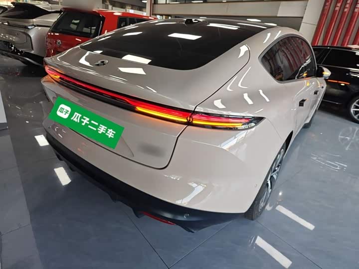 Фото 7 - Nio ET5