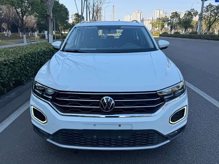 Фото 2 - Volkswagen T-Roc