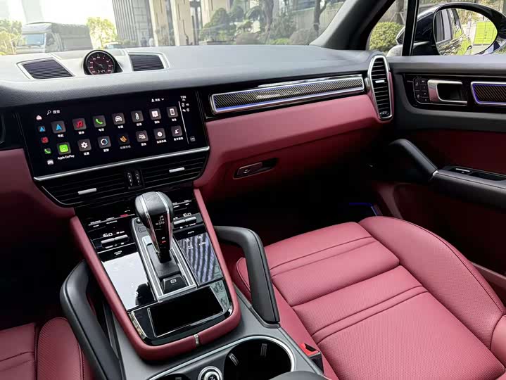 Фото 7 - Porsche Cayenne