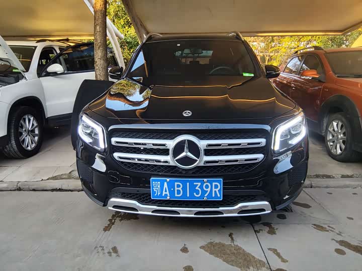 Фото 2 - Mercedes-Benz GLB-Class