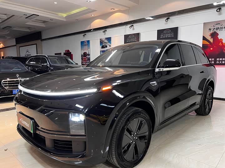 Фото 1 - LiXiang L8