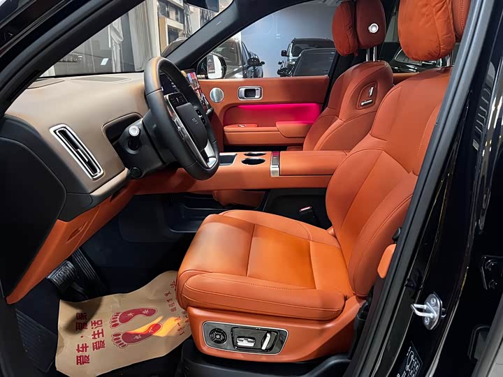 Фото 4 - LiXiang L8