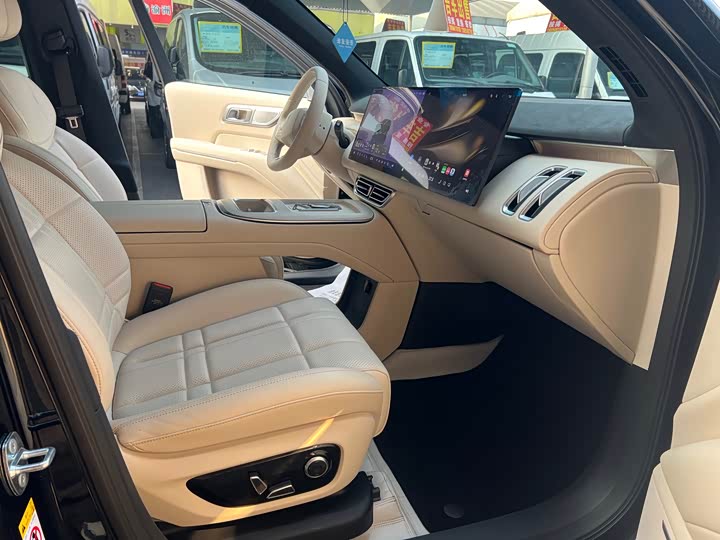 Фото 6 - Changan Deepal S09