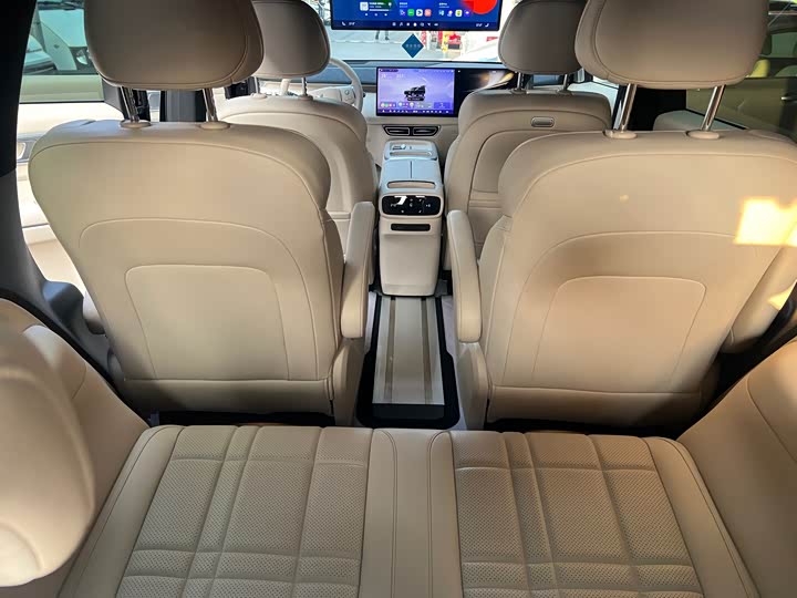 Фото 8 - Changan Deepal S09