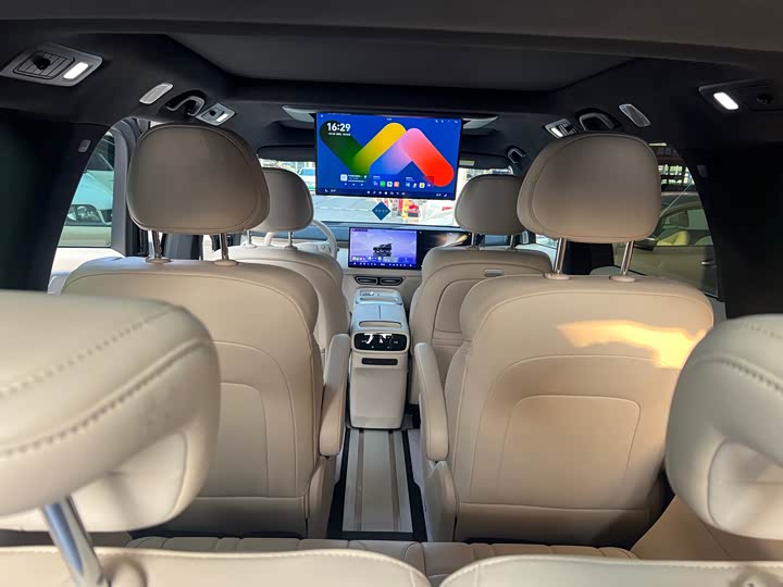 Фото 9 - Changan Deepal S09