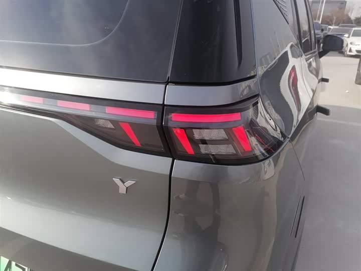 Фото 8 - GAC Aion Y