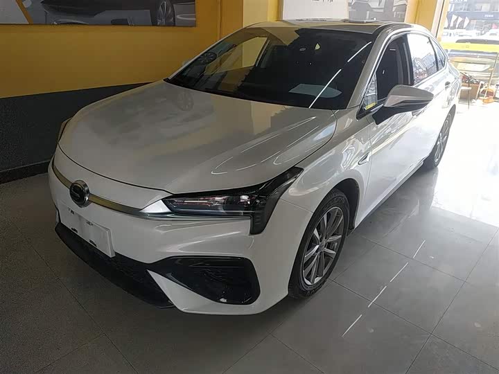 Фото 1 - GAC Aion S