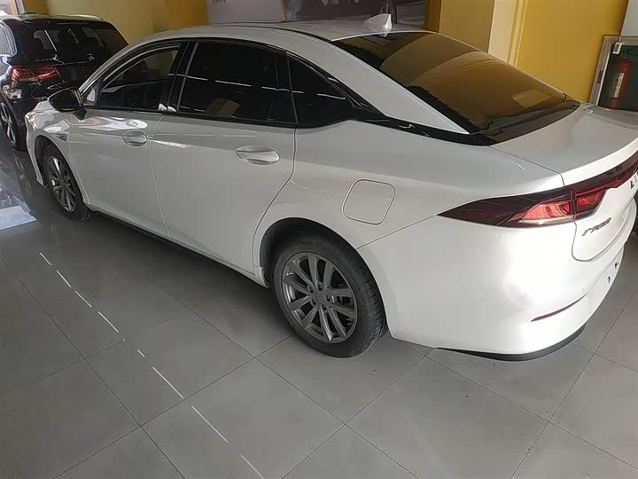 Фото 5 - GAC Aion S