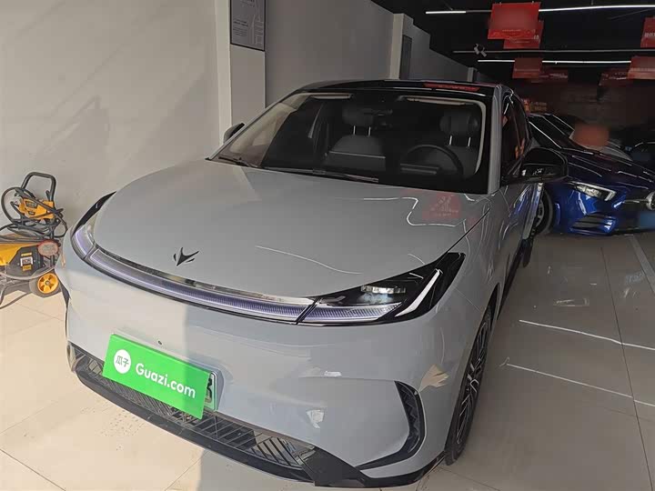 Фото 2 - BAIC Arcfox T1