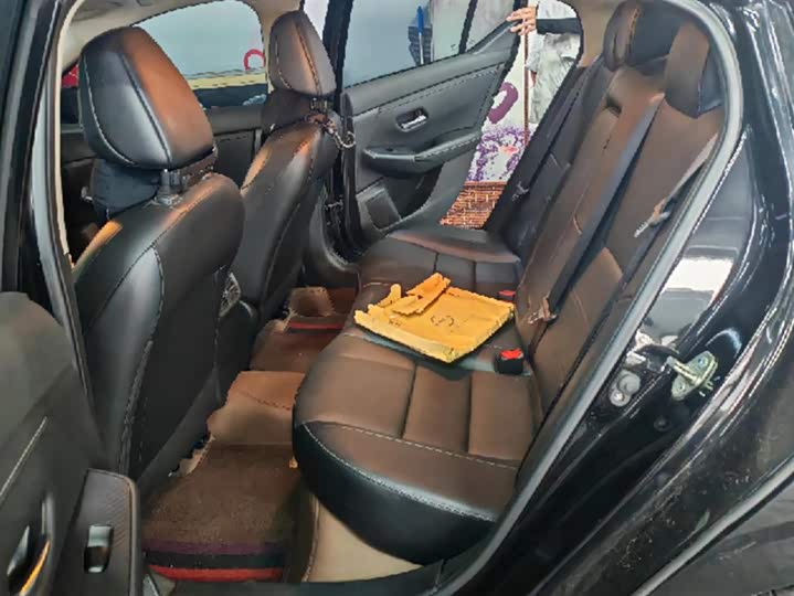 Фото 8 - Nissan Sylphy