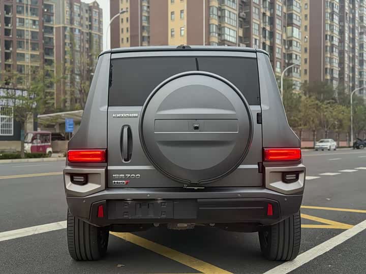 Фото 8 - Tank 700 Hybrid