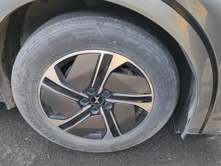 Фото 6 - XPeng G6