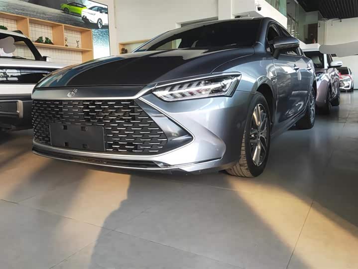 Фото 1 - BYD Qin Plus