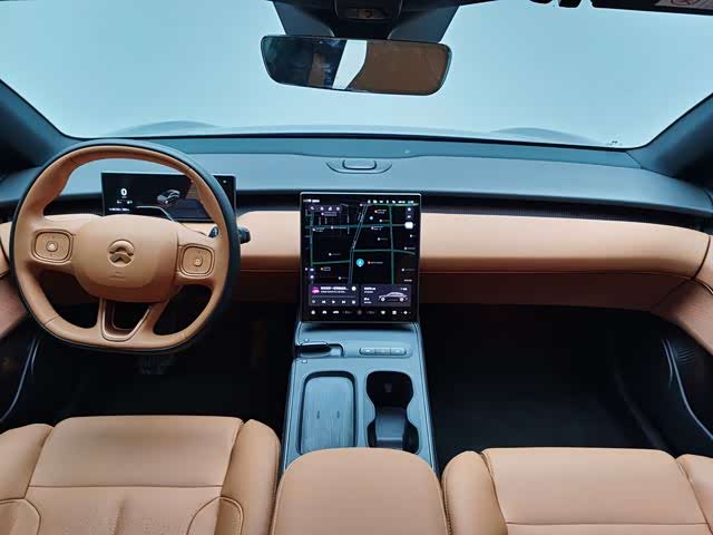 Фото 8 - Nio ET5