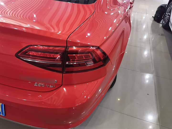 Фото 8 - Volkswagen Lamando L