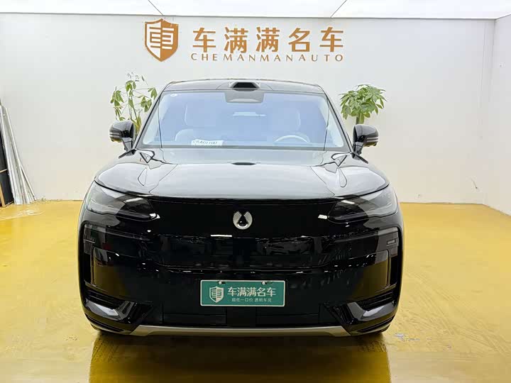 Фото 2 - Denza N9