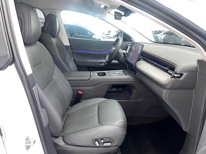 Фото 9 - XPeng G6