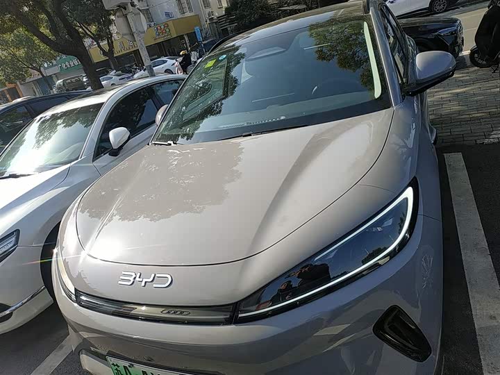 Фото 3 - BYD Sea Lion 05 EV