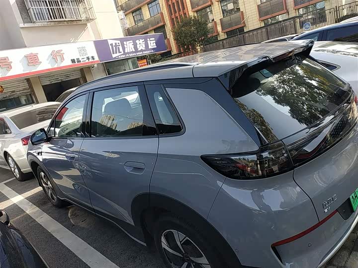 Фото 5 - BYD Sea Lion 05 EV