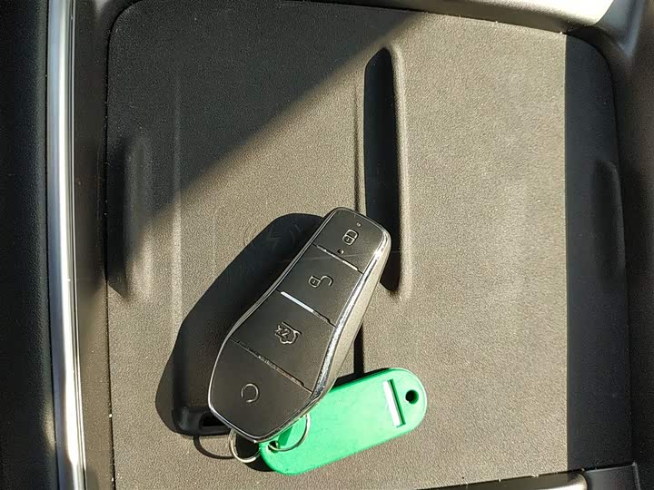 Фото 9 - BYD Sea Lion 05 EV