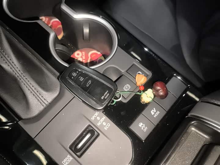 Фото 9 - Toyota Highlander