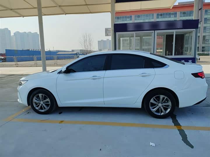 Фото 5 - Geely Emgrand GL