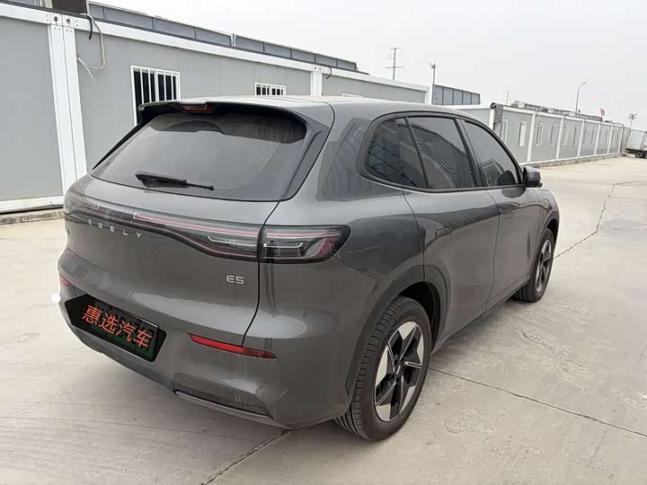 Фото 9 - Geely Galaxy E5