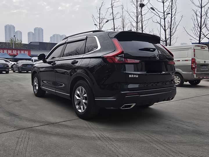 Фото 6 - Honda CR-V