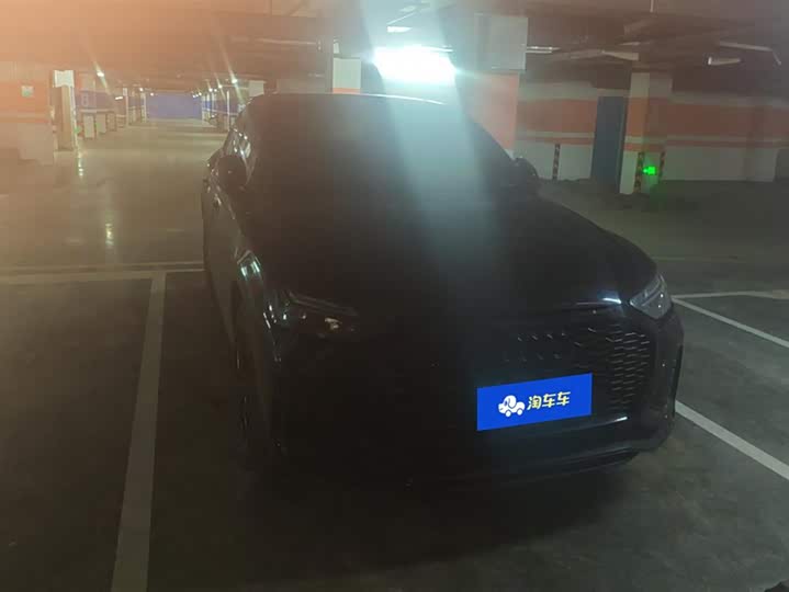 Фото 2 - Audi Q5L