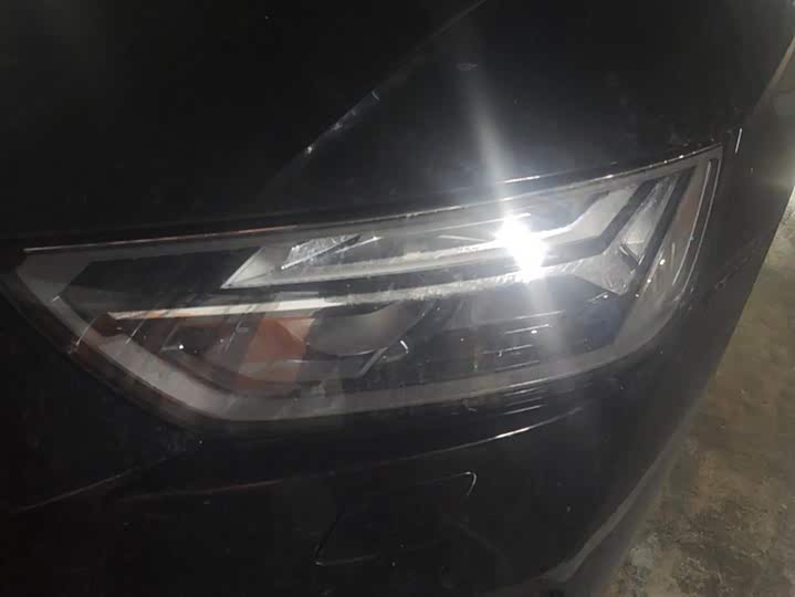 Фото 5 - Audi Q5L