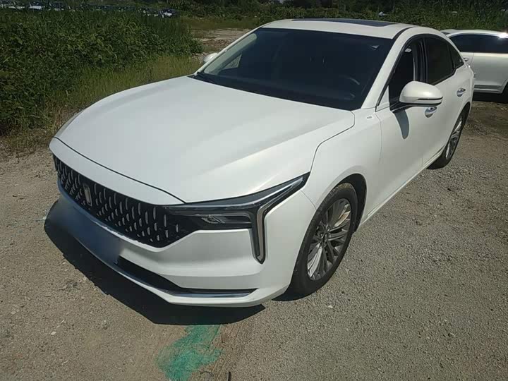 Фото 2 - Bestune B70