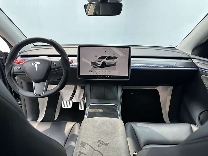 Фото 6 - Tesla Model Y
