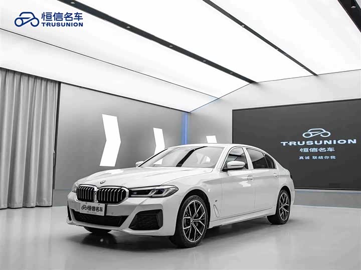 Фото 3 - BMW 5 Series