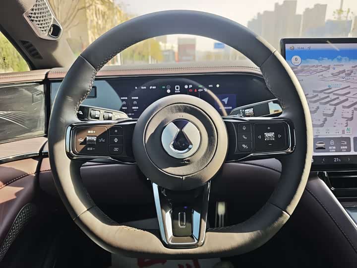 Фото 7 - Denza Z9GT