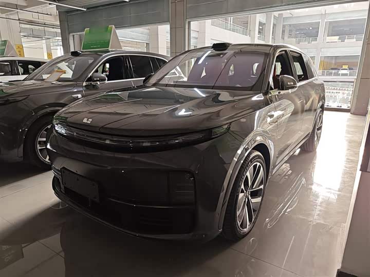 Фото 2 - LiXiang L7