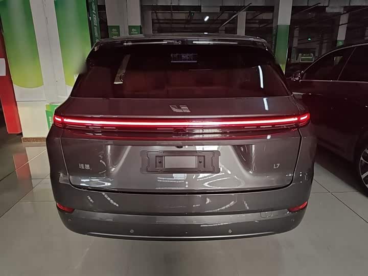 Фото 6 - LiXiang L7