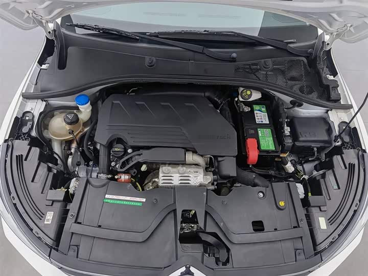 Фото 6 - Citroen C3-XR