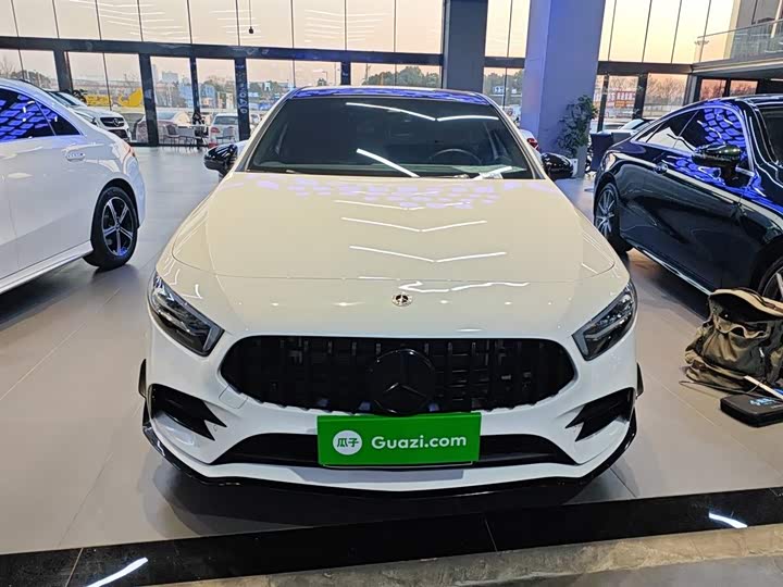 Фото 3 - Mercedes-Benz A-Class AMG