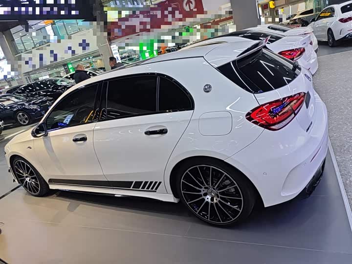 Фото 5 - Mercedes-Benz A-Class AMG
