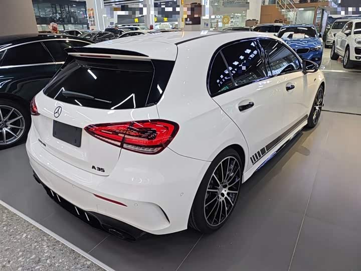 Фото 7 - Mercedes-Benz A-Class AMG