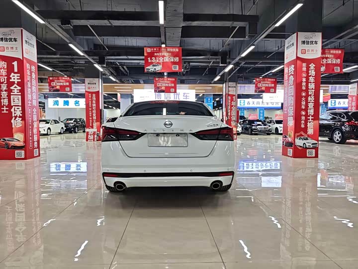 Фото 7 - Nissan Teana