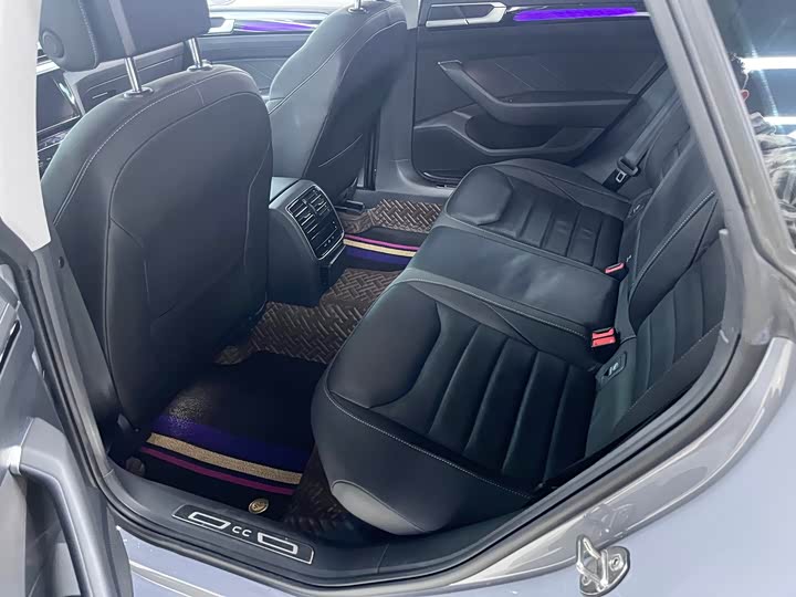 Фото 9 - Volkswagen CC