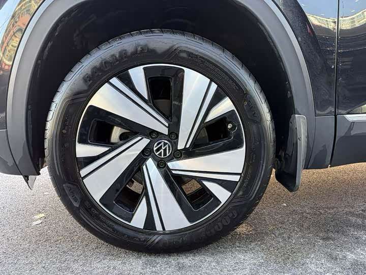 Фото 8 - Volkswagen Teramont Pro