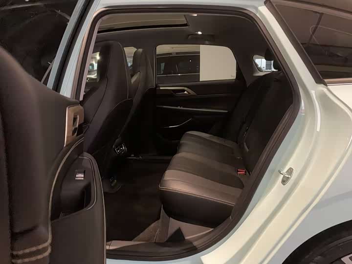 Фото 5 - XPeng P5