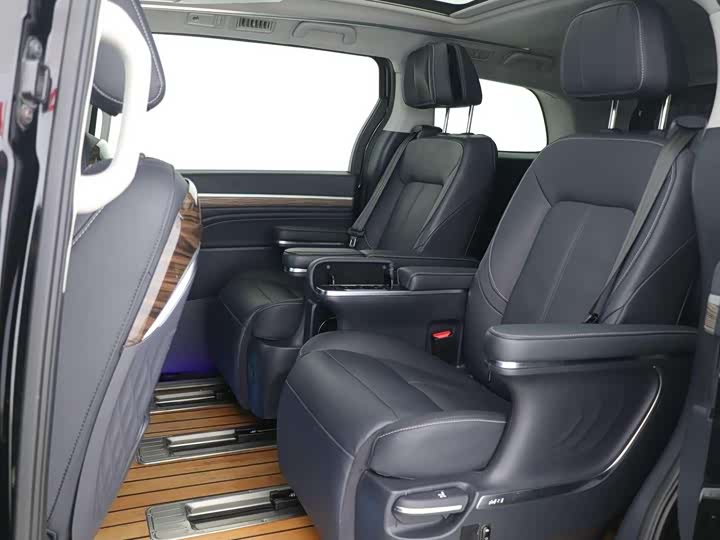 Фото 9 - GAC Trumpchi M8